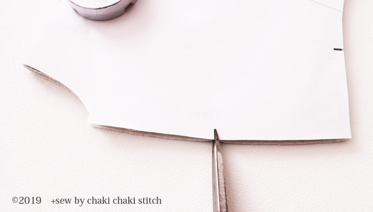 パターンノッチャーはさみでカットする時は切り過ぎに注意